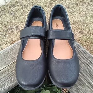 Comfortview Carla Mary Jane Flats in Black